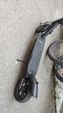 Monopattino elettrico pieghevo usato  Taurano