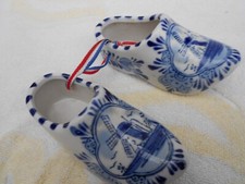 Pair delft porcelain for sale  LYMINGTON