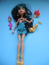 Monster high cleo d'occasion  Saint-Estève
