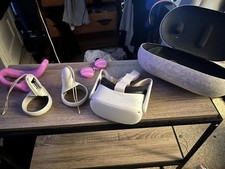 Original oculus quest for sale  Midlothian