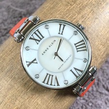 Usado, Relógio analógico Anne Klein feminino 10/9919 mostrador esfregão couro redondo 34mm quartzo 7" comprar usado Usado, Relógio analógico Anne Klein feminino 10/9919 mostrador esfregão couro redondo 34mm quartzo 7" comprar usado  Enviando para Brazil
