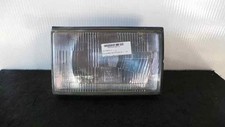 Front right headlight d'occasion  Expédié en Belgium