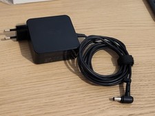 Alimentatore notebook asus usato  San Vito Chietino