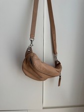 Liebeskind gürteltasche tavia gebraucht kaufen  Wiesbaden