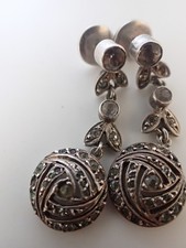 Belles boucles oreilles d'occasion  Chantelle