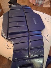 Protetor de costela/peito Student Sparring por século com pequeno defeito na frente., usado comprar usado Protetor de costela/peito Student Sparring por século com pequeno defeito na frente., usado comprar usado  Enviando para Brazil