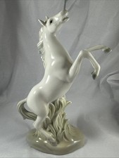 Beautiful porcelain horse for sale  La Verne