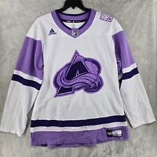 Camiseta deportiva Colorado Avalanche Adidas Hockey Fights Cancer Primegreen auténtica talla, usado segunda mano  Embacar hacia Argentina