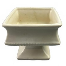 Usado, Vaso quadrado de cerâmica branca McCoy vintage MCM com pedestal base canelada comprar usado  Enviando para Brazil