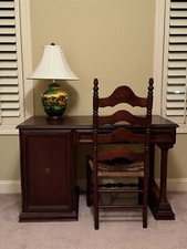 Bombay computer desk for sale  Archbald