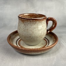 Jolie petite tasse d'occasion  Ervy-le-Châtel