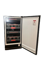 Fmr6 refrigerated vending for sale  Neenah
