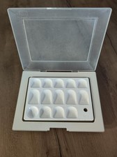 Plaque maquillage alvéoles d'occasion  Pouilly-sous-Charlieu