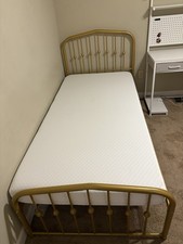 Lightly used twin for sale  Los Angeles