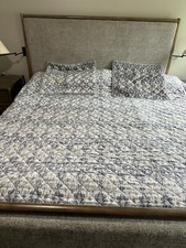 Pottery barn sonja for sale  Ontario