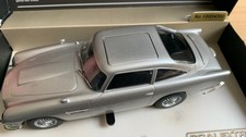 Scalextric aston martin gebraucht kaufen Scalextric aston martin gebraucht kaufen  Moselkern, Müden