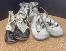 Lote de 3 pares de chinelos de couro para bebês e crianças em dois tons vintage  comprar usado  Enviando para Brazil