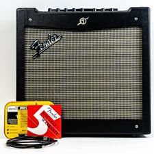 Combo amplificador de guitarra de modelado digital Fender Mustang II v2 con ajustes preestablecidos para cualquier sonido segunda mano  Embacar hacia Argentina