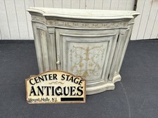 00001 modern decorator for sale  Mount Holly