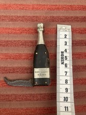 Couteau forme bouteille d'occasion  Paris XI