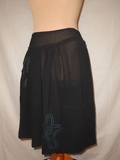 Jupe cotélac noir d'occasion Jupe cotélac noir d'occasion  Solliès-Pont