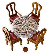 Mesa redonda de madeira miniatura para casa de bonecas 4 cadeiras móveis para sala de jantar + toalha de mesa, usado comprar usado  Enviando para Brazil