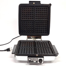 Usado, Vintage Black & Decker Waffle Baker Grill Waffle Ferro Cromado Testado Tipo 2 G48TD comprar usado  Enviando para Brazil