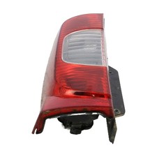 Feu arrière gauche d'occasion Feu arrière gauche d'occasion  Billère