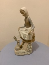 Lovely lladro figurine for sale  MACCLESFIELD