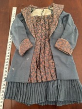 Superbe robe ancienne d'occasion  Chaponnay