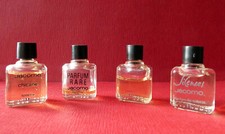 Lot miniatures parfum d'occasion  Six-Fours-les-Plages
