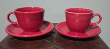 Conjunto de xícara e pires vintage Fiesta EUA vermelho brilhante comprar usado Conjunto de xícara e pires vintage Fiesta EUA vermelho brilhante comprar usado  Enviando para Brazil