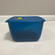 Tupperware crystalwave aqua d'occasion  Expédié en Belgium
