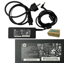 Alimentatore carica batteria usato  Massa di Somma