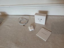 Apple airpods a1523 d'occasion  Château-Gontier