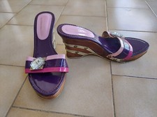 Zoccoletti viola fucsia usato  Caserta