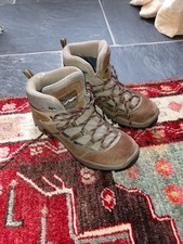 Berghaus explorer trail for sale  CLYNDERWEN