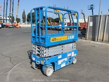 genie scissor lift for sale  La Mirada