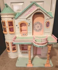 vintage barbie doll house for sale vintage barbie doll house for sale  Piedmont