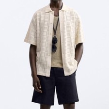 Camisa masculina de malha de crochê ZARA MAN manga curta L texturizada creme botão para baixo NOVA comprar usado  Enviando para Brazil
