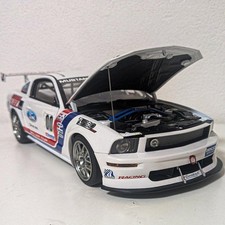 Autoart 18ford mustang d'occasion  Expédié en Belgium