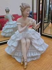 Vintage porcelain figurine for sale  DALKEITH