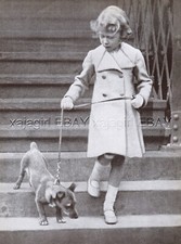 Usado, DOG Pembroke Welsh Corgi & Elizabeth II (como princesa), estampa vintage década de 1930 comprar usado  Enviando para Brazil