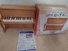 Kawai upright piano d'occasion  Expédié en Belgium