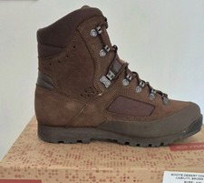 Iturri mens desert for sale  STANMORE