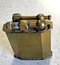 Old brass table d'occasion  Expédié en Belgium