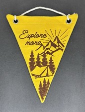 Usado, EXPLORE MAIS Barraca de Montanhas Pennant Amarela Marrom 9” X 11” Acampamento Árvores Caminhadas comprar usado  Enviando para Brazil