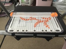 Fiskars paper trimmer for sale  KING'S LYNN