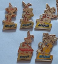 Lot pins differents d'occasion  Riom