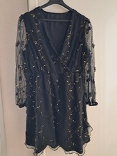 Robe taille noir d'occasion  Verneuil-l'Étang